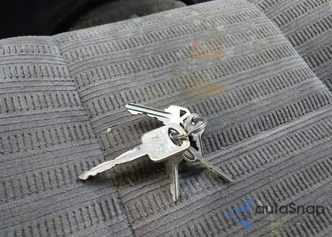 1996 Ford Econoline E350 Super Duty from USA, damaged, VIN 1FBJS31H2THA13993